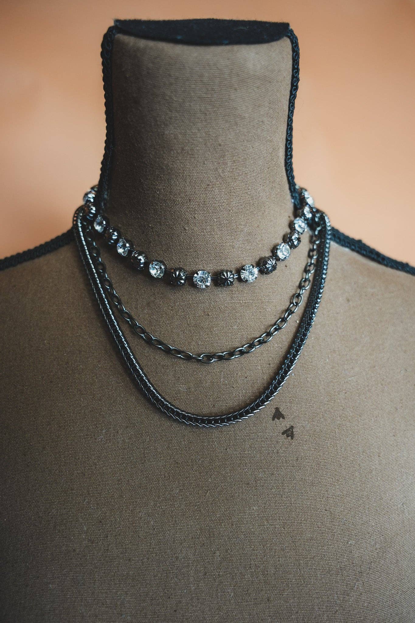MIDNIGHT RIDER Necklace