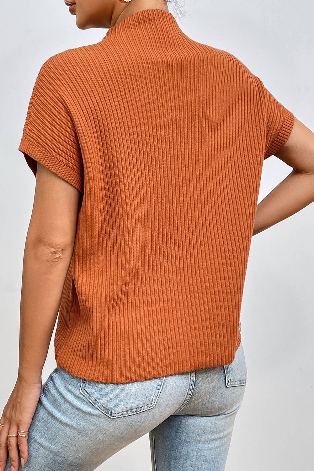 Sydney Top
