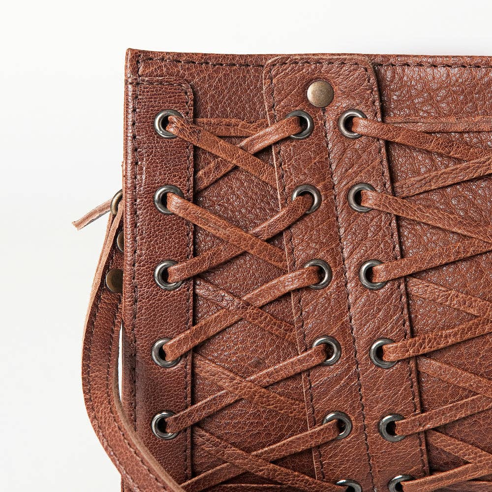 Scarlet Clutch