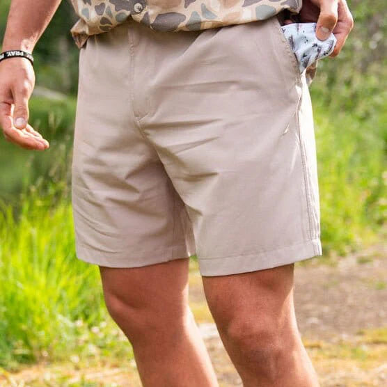 BURLEBO Everyday Short : Cobblestone Khaki 5.5' inseam