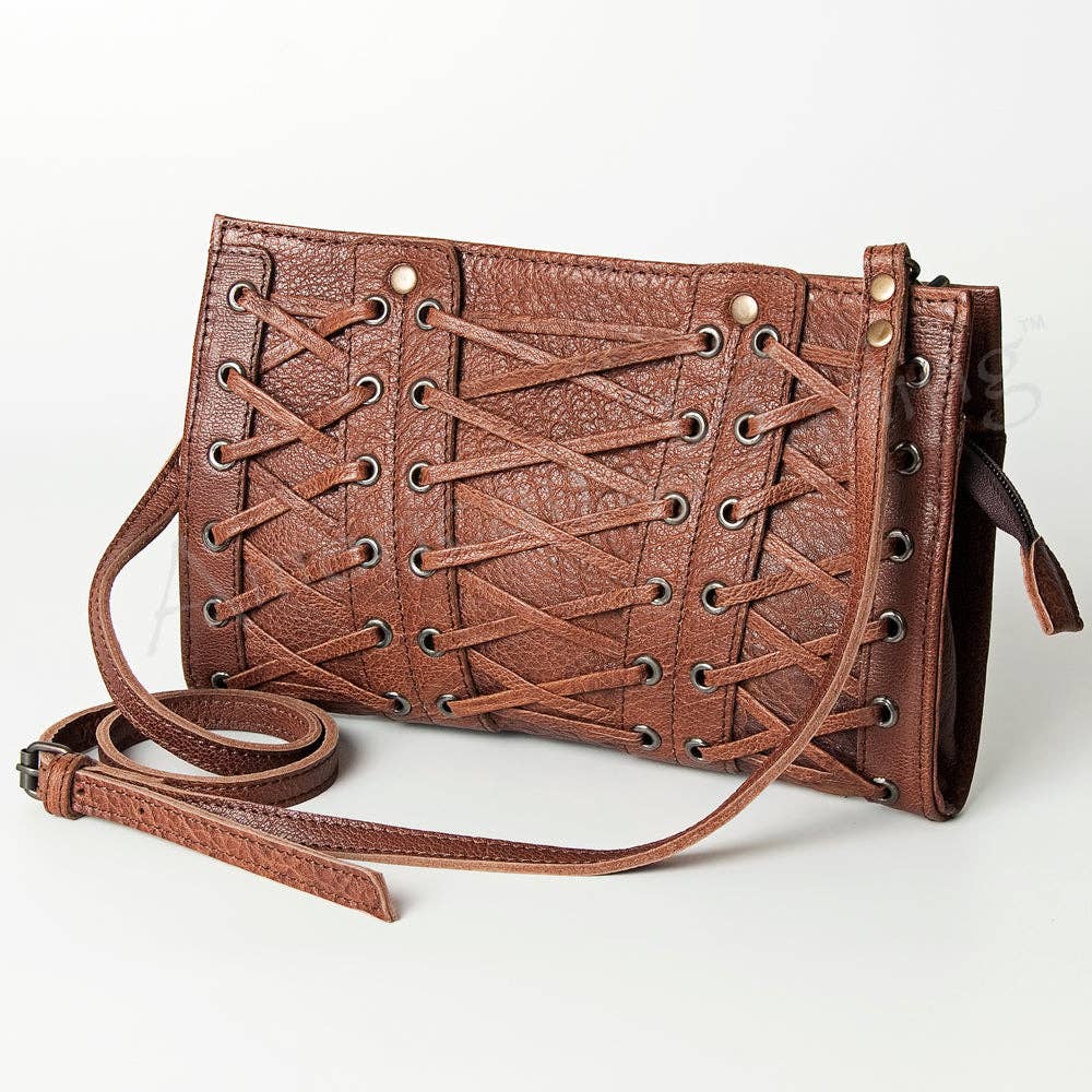 Scarlet Clutch