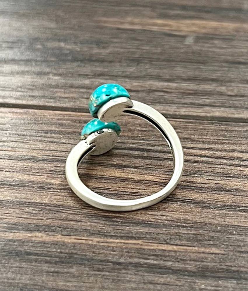 Gemstone ring