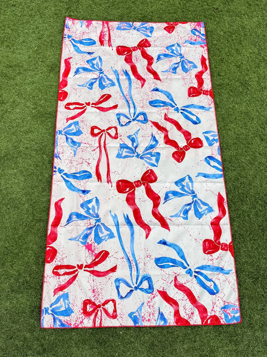 USA Flag & Bows Towel